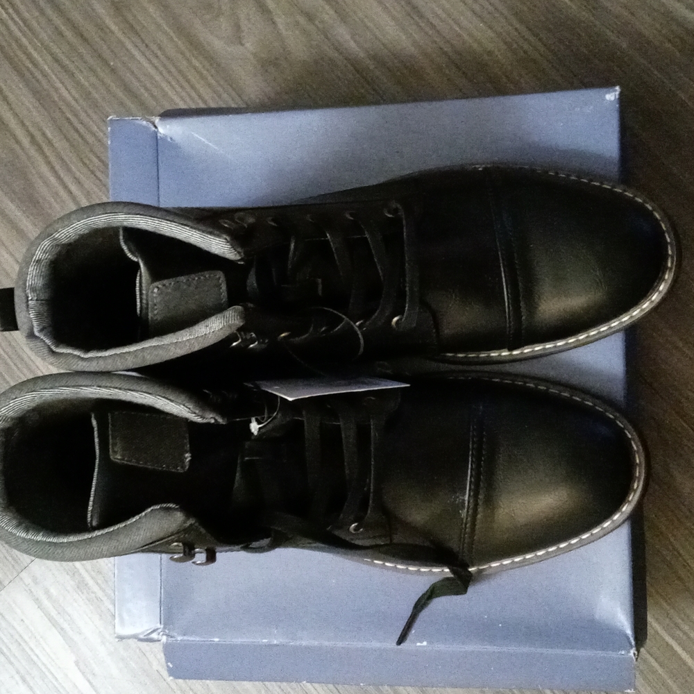 Brand New Jeffrey Black